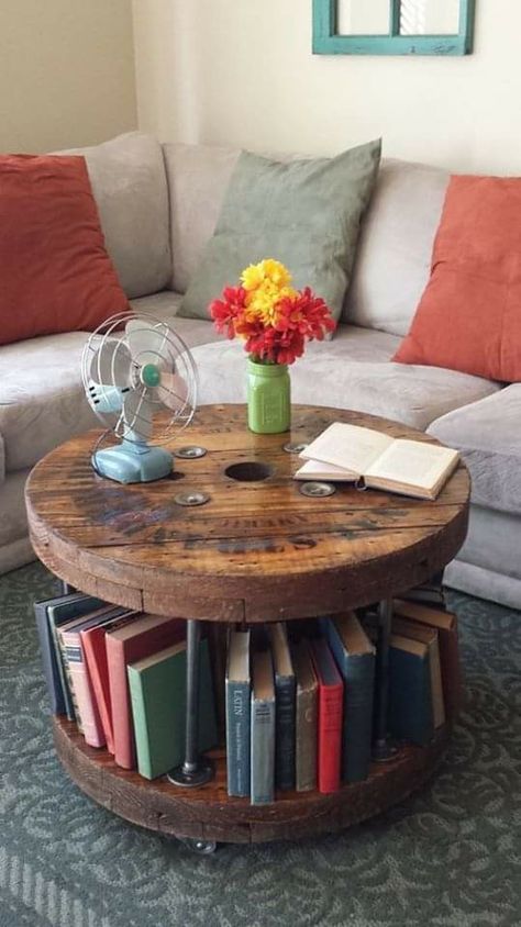 Diy Table Design, Cable Spool Tables, Wooden Spool Tables, Spool Furniture, Coffee Table Bookshelf, Spool Tables, Cable Spool, Wood Spool, Wooden Spool