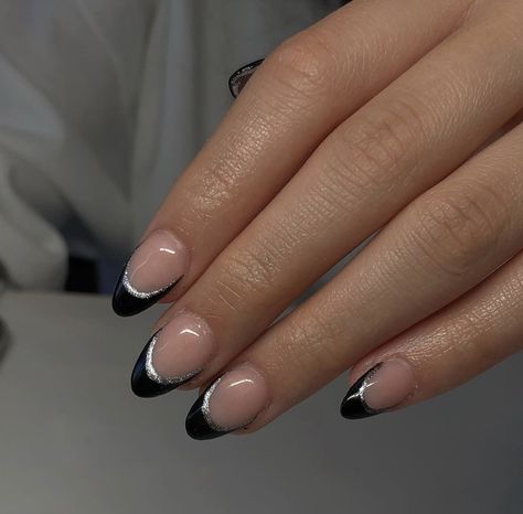 Black French Tip With Line Under, Black French Tip Nails With Glitter Line, Black Silver French Tip Nails, Cute Black French Tip Nails, Black Nails With Silver Design, Black French Tips With Silver, Black Tie Nails, Black Hoco Nails, Black Nail Inspiration