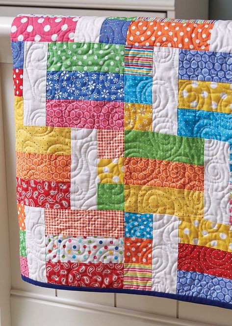 Easy Quilting Design, Easy Quilting, Nancy Zieman, Quilt Pattern Download, Jelly Roll Quilt Patterns, Scrappy Quilt Patterns, Baby Quilt Patterns, Scrap Quilt Patterns, Jelly Rolls