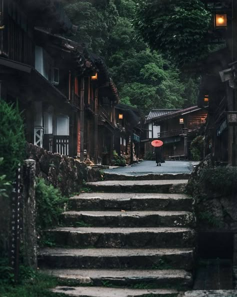 Japan Village, Japanese Village, Morning Rain, Japan Photography, Japan Aesthetic, Aesthetic Japan, Japanese Architecture, Visit Japan, Japanese Aesthetic