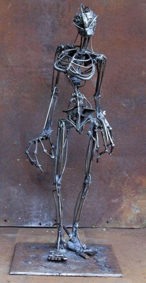 Scrap Metal Skeleton, Scrap Welding Projects, Steel Sculpture Welded, Sheet Metal Crafts, Skeleton Sculpture, Welded Sculpture, Railroad Spike Art, Metal Foundry, Wire Skeleton