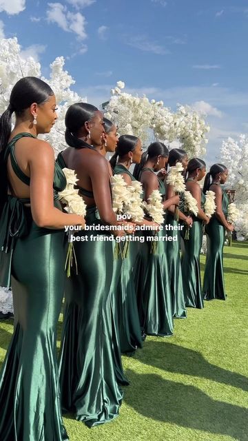 Satin Bridesmaids Dresses, Black People Weddings, Emerald Green Wedding Theme, Satin Bridesmaids, Hunter Green Wedding, Best Friend For Life, African Bridal Dress, Type Of Content, Emerald Bridesmaid Dresses