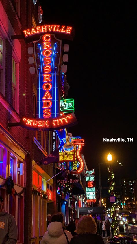 Trip To Nashville Tennessee, Nashville Vision Board, Alexis Core Aesthetic, Lex Aesthetic, Alexis + Core + Aesthetic, Nashville Formal, Nashville Tennessee Aesthetic, Insta Story Collage, Alexis Core