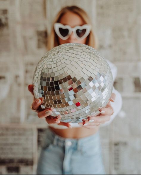 Disco Ball Photoshoot, Disco Photoshoot, 70s Photoshoot, New Year Photoshoot, Indoor Photoshoot, Newspaper Wall, Desert Photoshoot, Valentine Photo Shoot, Ball Aesthetic