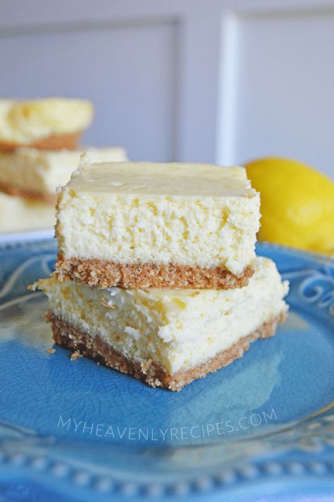 No Bake Lemon Oreo Crust Lemon Cheesecake Icebox Pie Recipe, My Heavenly Recipes, Lemon Cream Cheese Bars, Blueberry Cheesecake Bars, Heavenly Recipes, Lemon Cheesecake Bars, Lemon Cheese, Lemon Bars Recipe, Cheesecake Bar Recipes