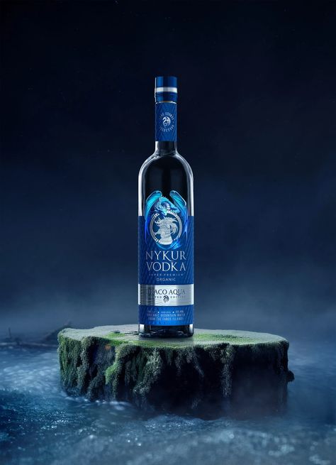 Nykur Vodka Draco Aqua Limited Edition – Packaging Of The World Vodka Packaging, Drink Packaging, Limited Edition Packaging, Examples Of Logos, Vodka Shots, Alcoholic Drink, Gin Bottles, Grey Horse, Mythical Beast