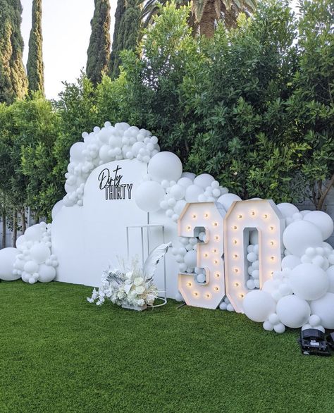 All White Birthday Theme, 30th Birthday White Party, All White Party Decorations For Men, All White 30th Birthday Party Ideas, All White Outdoor Party Decor, All White Party Backdrop, All White 30th Birthday Party, All White 50th Birthday Party Ideas, All White Event Decor