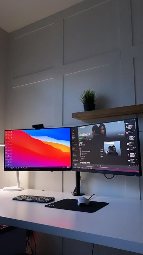 Minimalistic Desk Setup, Diy Home Desk, Desk Setup Office, Minimalistic Desk, Apple Set, Minimalist Diy, Home Office Set Up, Desk Workspace, Mac Setup