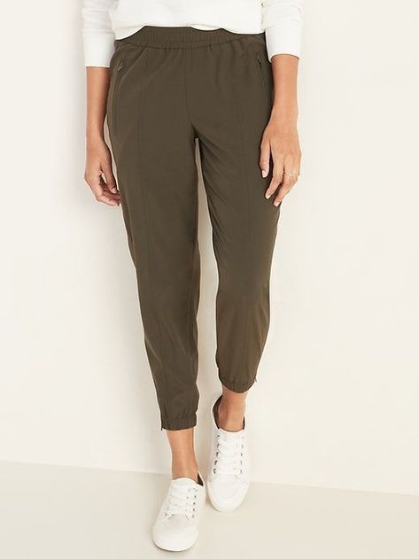 f442d33fa06832082290ad8544a8da27desc53636322ri Stretchy Dress Pants, Capsule Wardrobe Women, Work Pants Women, Women Jogger Pants, Joggers Womens, Comfy Cozy, Mom Outfits, Side Panels, Mom Style