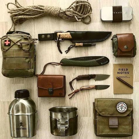 EDC addicted (@EDC_addicted) on X Bug Out Gear, Bushcraft Kit, Bushcraft Gear, Survival Bag, Bushcraft Camping, Bug Out Bag, Wilderness Survival, Camping Backpack, Survival Tools