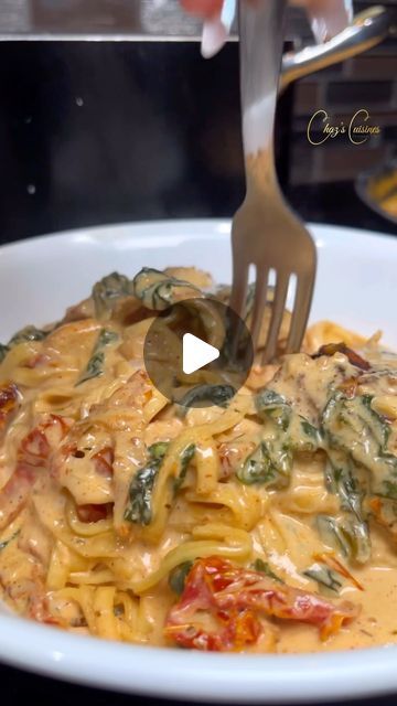 Chaz on Instagram: "Creamy & succulent Chicken Linguine Pasta 🥂  Check out my Pasta E-Book! So many recipes!! This is definitely a pasta go to and I dropped so many gems on how to curate that perfect cream sauce! Grab your copy and the digital cookbook will me email to you asap! Click the link in my bio or go to ChazsCuisines.org and you will see it there! ✨ #pastalovers  • #pastalover #pastalovers #pastarecipe #tuscanchicken #foodstagram #foodiesofinstagram #foodporn #foodphotography #2023trends #viralvideos" Olive Garden Meals, Linguine Noodle Recipes, Green Mill Desert Fire Pasta Recipe, Chicken Broccoli Pasta Red Sauce, Weeknight Pasta Recipes, Best Chicken Alfredo Pasta, Chicken Alfredo Pasta Sauce, Coconut Pasta Recipes, Leftover Linguine Recipes