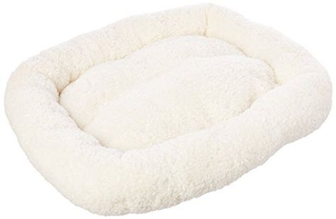 HappyCare Textiles HCT ERE001 Super Soft Sherpa Crate Cushion Dog and Pet Bed 24 by 18Inch White -- Learn more by visiting the image link.Note:It is affiliate link to Amazon. Sherpa Bed, White Dog Bed, Dream Puppy, Bed Crate, Puppy Bed, Wireless Dog Fence, Crate Bed, Crate Mat, Large Dog Crate