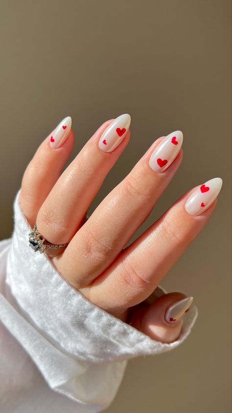 Valentines Day Chrome Nails, Valentine’s Day Chrome Nails, Valentines Day Nails Crome, Chrome Nails Valentines, Red Chrome Valentine Nails, Valentines Chrome Nails, Chrome Valentines Day Nails, Chrome Valentines Nails, Christmas Nails 2022 Short