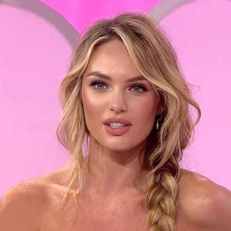 Victoria Secret Hair, Makeup Vs No Makeup, Tan Skin Blonde Hair, Angel Makeup, Smink Inspiration, Blonde Hair Inspiration, Blonde Hair Looks, Candice Swanepoel, School Looks