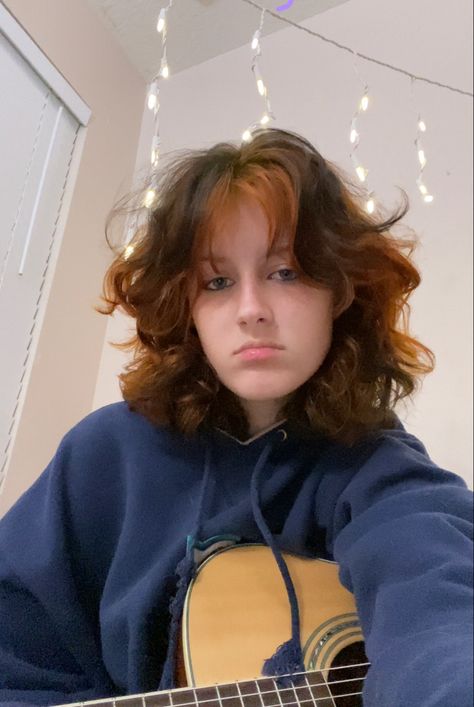 Orange hair orange and black hair aesthetic pretty girl nose ring orange hair girl orange hair aesthetic guitar girl aesthetic Orange And Black Curly Hair, Orange Roots Black Hair, Guitar Girl Aesthetic, Orange Hair Aesthetic, Orange Hair Girl, Orange And Black Hair, Dark Orange Hair, Aesthetic Guitar, Hair Orange