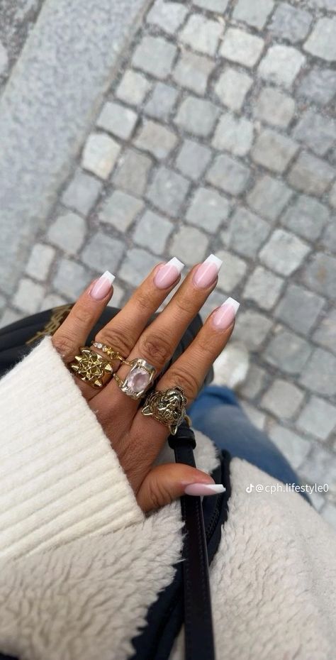 Copenhagen Nails, Stockholm Style Nails, Stockholm Nails, Classy Acrylic Nails, Nails Only, Jewelry Accessories Ideas, Dope Jewelry, Clean Nails, Girls Nails