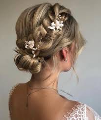 Shoulder Length Updo, Updos With Braids, Bride Hairstyles Updo, Boho Bridal Hair, Wedding Bun Hairstyles, Wedding Hair Up, Wedding Updos, Blonde Braids, Boho Wedding Hair