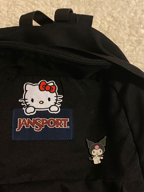 Y2k Backpack Hello Kitty, Hello Kitty Pins For Backpack, Hello Kitty Backpack Pins, Hello Kitty Patches On Backpack, Hello Kitty Fashion Aesthetic, Jansport Backpacks Aesthetic Pins, Y2k Bookbag, Cute Backpacks Aesthetic, Hello Kitty Bookbag