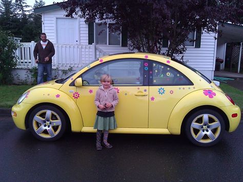 Yellow Beetle Car Aesthetic, Yellow Beetle, Pink Beetle, Yellow Cars, Hippie Car, Barbie Car, Bug Car, Car Deco, Beetle Car