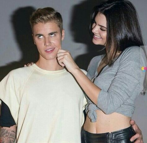 Justin Bieber and Kendall Jenner Justin Bieber Kendall Jenner, Kendall Ve Kylie, Justin Selena, Justin Hailey, Justin Bieber Pictures, I Love Justin Bieber, Love Justin Bieber, Justin Beiber, Jenner Style