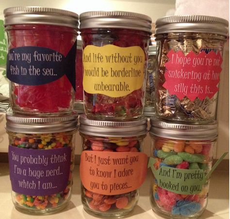 Mason jar candy sayings 5 Senses Gift, Candy Messages, Birthday Message For Boyfriend, Gift Jars, Boyfriend Stuff, Boyfriend Ideas, Reese's Pieces, Swedish Fish, Bf Gifts