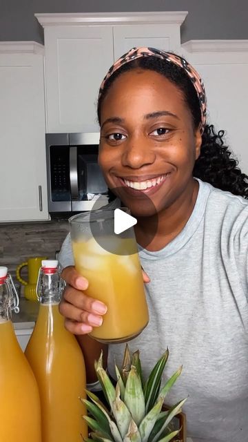 Typhanie Stewart on Instagram: "Pineapple Ginger Juice 🇯🇲 

As a Jamaican, I like ginger in all my fresh juices. Don’t unshackle me! 😂

INGREDIENTS:
1/2 lb ginger, grated
2 pineapples, juiced (~6 cups)
6 cups water
1 cinnamon stick
6 cloves
2 limes (or more, to taste)
3/4 to 1 cup brown sugar (to taste)

INSTRUCTIONS:
1. Thoroughly wash, partially peel, then grate 1/2 lb ginger. Set aside.
2. Throughly wash then peel two pineapples. Reserve at least half of the skin/peels, cut out the cores, then cut the pineapples into chunks. Set aside.
3. Bring 6 cups of water to a boil. Add the ginger to the boiling water along with the reserved pineapple skin, cinnamon stick, and cloves.
4. Reduce the heat to low, and allow the pot to come to a low simmer (should take no more than five minutes).
5. Orange Ginger Juice, Pineapple Ginger Juice, Fresh Pineapple Recipes, Ginger Ale Drinks, Pineapple Skin, Pineapple Juice Recipes, Pineapple Tea, Pineapple Ginger, Diet Tea