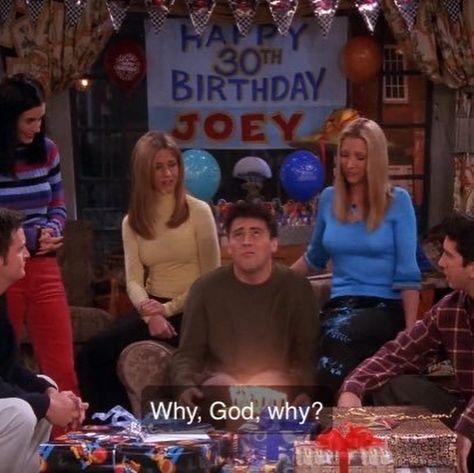 Why God Why Joey, Memes Friends, Friends Mood, Joey Friends, Friends Tv Quotes, Friends Best Moments, Friends Scenes, Dirty 30, Friends Moments