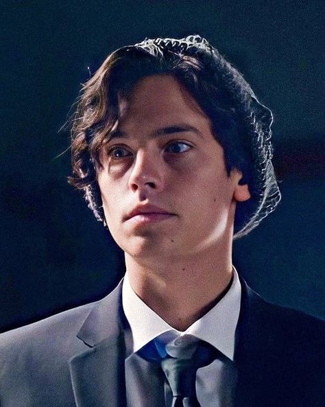 Jughead Jones Aesthetic, Cole Spouse, Cole Sprouse Jughead, Cole M Sprouse, Riverdale Characters, Riverdale Cole Sprouse, Bughead Riverdale, Fictional Character Crush, Dylan And Cole