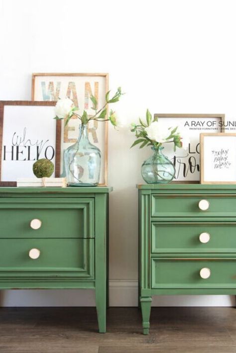 Are you decorating your bedroom on a budget? Check out these mismatching nightstand upcycle project. One has 2 drawers and the other three but by using paint you'll be able to create a matching effect so check out the before and after photos. #diy #nightstand #makeover Mismatching Nightstands, Mismatched Bedroom, Mismatched Nightstands, Green Nightstands, Green Painted Furniture, Nightstand Makeover, Diy Furniture Flip, Green Milk, Diy Nightstand