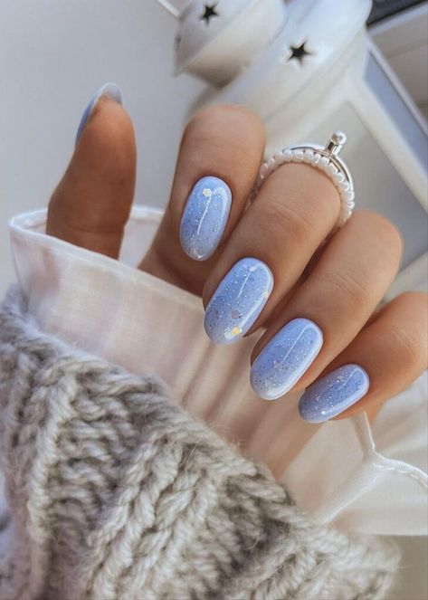 2024 Nail Color Ideas: Street Black, Gel Winter, French & Natural Combos - Anna's Beauty Insights New Years Nails 2023, Red Nails Glitter, New Years Nail Designs, Christmas Gel, Milky Nails, Pink Glitter Nails, White Glitter Nails, Ombre Nails Glitter, Nail Designs Glitter