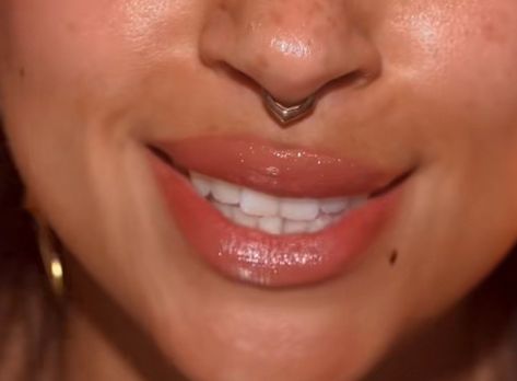 Gold piercing Gold Septum Aesthetic, Septum Piercing Gold, Gold Septum Piercing, Septum Gold, Gold Septum, Septum Piercing, Body Mods, Girly Things, Pretty Things