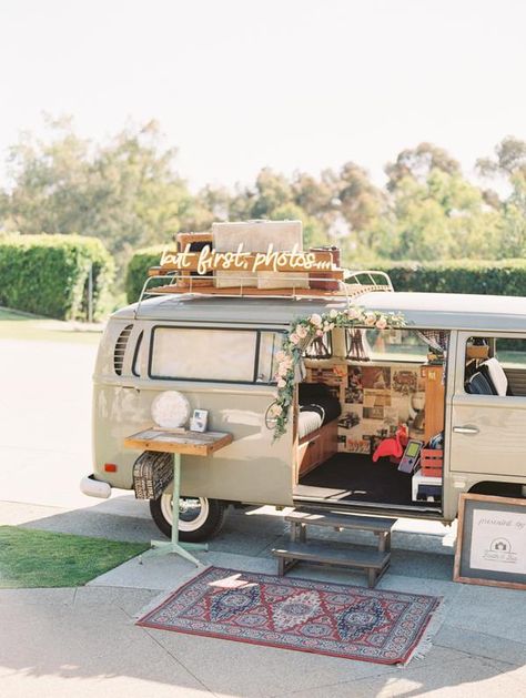 Trailer Trash Party, Vw Bus Photo, Bus Business, Vintage Vw Camper, Camper Vintage, Bus Photo, Festival Style Wedding, Vw Ideas, Vintage Camper Remodel