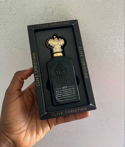 Clive Christian Perfume For Women, Egypt Inspiration, Clive Christian Perfume, Ideal Life, Clive Christian, Spicy Fragrance, Luxury Fragrance, Men's Wear, Perfume Collection