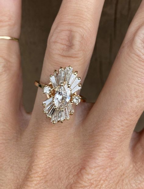 Ballerina Style Engagement Ring, 1920 Rings Vintage, Vintage Wedding Rings Square, Vintage Baguette Engagement Ring, Ballerina Engagement Ring Vintage, 1920s Art Deco Engagement Ring, Marquise Art Deco Engagement Ring, Italian Wedding Ring, Art Deco Marquise Ring