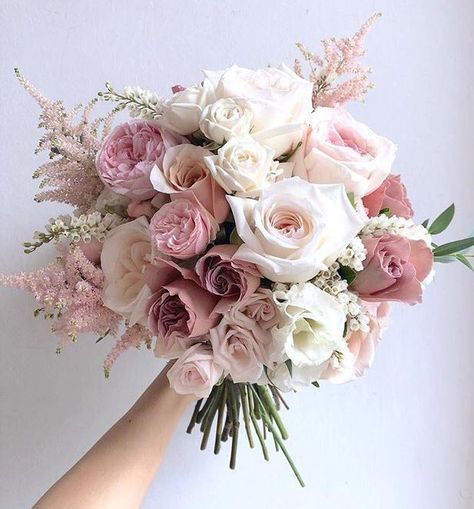 Simple Wedding Bouquets, Pink And White Weddings, Light Pink Wedding, Pink Wedding Theme, Pink Rose Bouquet, Wedding Bouquets Pink, Bridal Bouquet Flowers, Dusty Rose Wedding, Pink Wedding Flowers