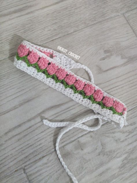 Flower Headband Crochet, Diy Crochet Hook Handle, Headband Knitting Patterns, Crochet Hair Bands, Diy Crochet Headband, Crochet Tiara, Crochet Flower Headband, Crochet Hair Band, Knitting Patterns For Beginners