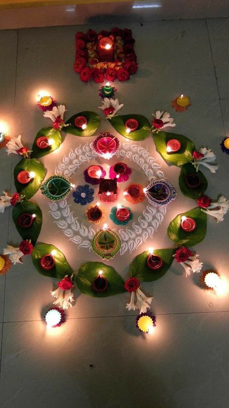 Diwali Light Decorations At Home, Deepawali Decoration Ideas, Simple And Easy Rangoli Designs, Diwali Decoration Lights, Simple And Easy Rangoli, Diwali Design, Rangoli Designs Simple Diwali, Diwali Decorations At Home, Housewarming Decorations