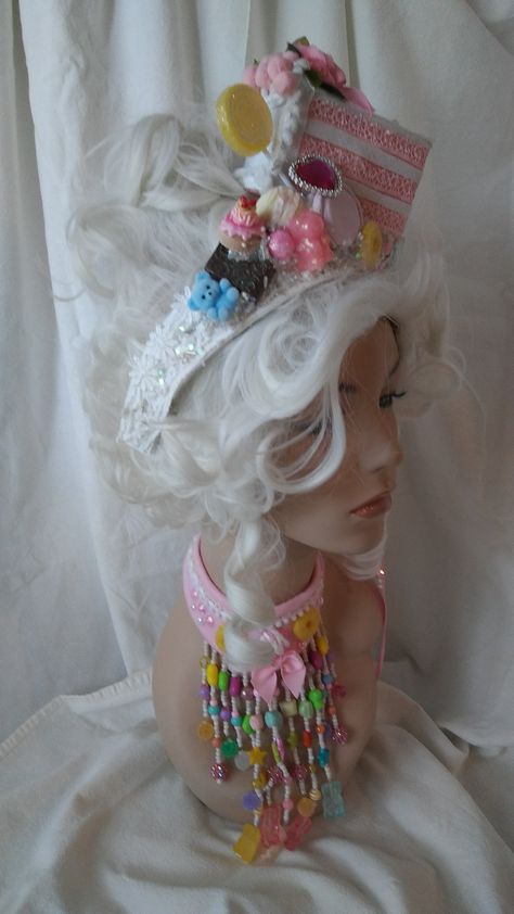 Candy Witch Costume, Candy Costume Diy, Candy Hats, Cake Headband, Crown Halloween Costume, Rock Me Amadeus, Candy Crown, Marie Antoinette Wig, Cake Costume