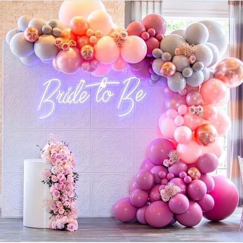 Wedding • Bride • Blog on Instagram: “Talk about bridal shower goals! 😍 #Repost @modparty The neon sign from @all_modern_rentals + bright balloons from @everythingluxedecor…” Wedding Neon Sign, Kraf Diy, Neon Wedding, Neon Light Signs, Custom Neon Signs, Bride To Be, Led Neon Signs, Balloon Garland, Led Neon