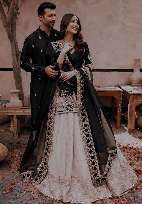 Black Asian Wedding Dress, Black Nikkah Dress, Pakistani Bridal Wear Black, Black Shadi Dress, Couples Suit And Dress, Black Wedding Outfit Indian, Black Gharara Pakistani Dresses, Black Pakistani Bridal, Black Gharara Designs