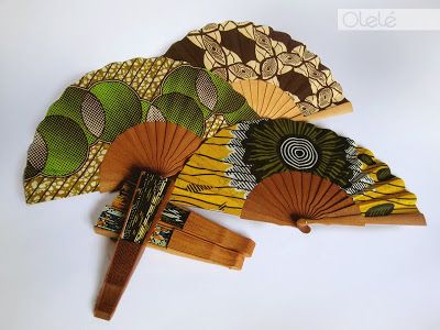 African Fabric Accessories, Diy Table Decor, African Crafts, Diy Jewelry Display, Hand Fans, Fabric Accessories, African Print Fashion Dresses, Print Inspiration, Art Films