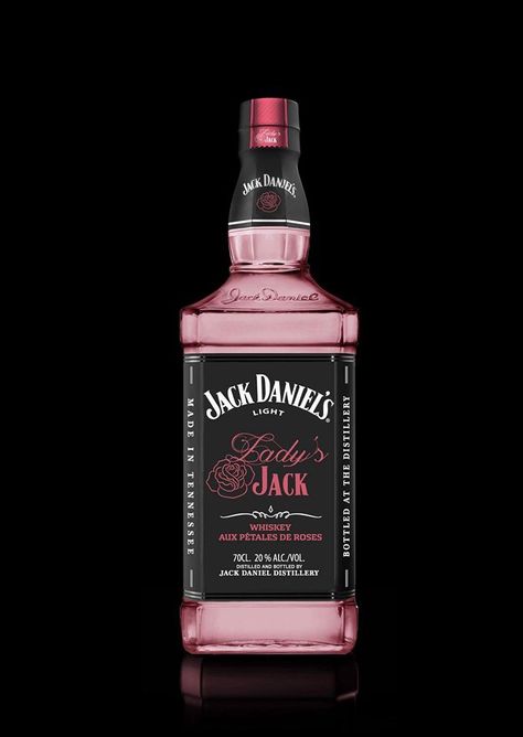 Jack in Pink! Jack Daniels Bottle, Pretty Alcoholic Drinks, Whiskey Girl, Yummy Alcoholic Drinks, Pink Gin, Whisky Bottle, Alcohol Aesthetic, Alcohol Bottles, Cigars And Whiskey