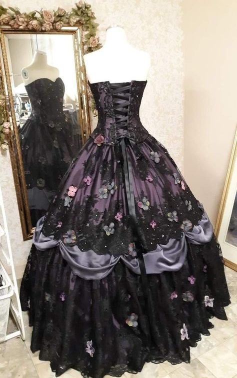 Fantasy Dresses, Goth Dress, Prom Dress Inspiration, Fantasy Gowns, Gothic Dress, Quince Dresses, Fantasy Dress, Gothic Outfits, Yule