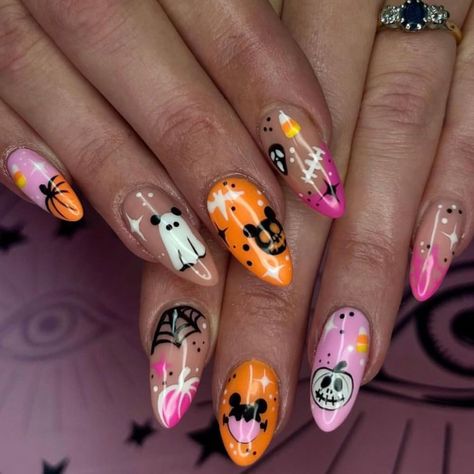 PRICES MAY VARY. Cute Press on Nails:There are 24 halloween press on nails in one pack,Beautiful and cute press on nails false nails comes with has 12 different sizes,you can chose them to bepolished to the most suitable size,it fits any finger perfectly. Easy to Use:Full cover acrylic nails just choose the nail piece that suits you,polish the nail bed,stick the jelly glue we give away on your nails,then press the cute halloween fake nails on the nails for 30 seconds to get the natural manicure Halloween Nails Easy, Halloween Press On Nails, Short Press On Nails, Nail Forms, Halloween Nail Designs, Halloween Nail, Halloween Nail Art, Stick On Nails, Manicure E Pedicure