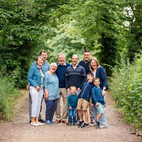 Extended family shoots are the best! 💛✨ From grandparents to grandkids, it’s all about laughter, love, and a little bit of chaos in between. 📸👨‍👩‍👧‍👦 It’s the perfect way to capture the people who make life so special. Let’s just say, these are the kind of memories that will have everyone smiling for years! #FamilyFun #MemoryMaking #AllTheGenerations Photoshoot Grandparents Grandchildren, Grandmother And Grandkids Photoshoot, Grandparent Grandkids Photoshoot, Grandparents Pictures Grandkids, Grandparents Family Photos, Grandparents With Grandkids Pictures, Family Photos Grandparents, Grandparents Photoshoot Grandkids, Grandparents Photoshoot