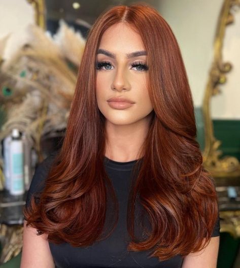 Copper Hair with Lowlights Idea Copper Hair Outfit Ideas, Copper Hair With Lowlights, Dark Copper Red Hair Color, Orange Copper Hair, Dark Copper Hair Color, Copper Brown Hair Color, Red Hair Dye, Copper Blonde Hair Color, Copper Hair Dark