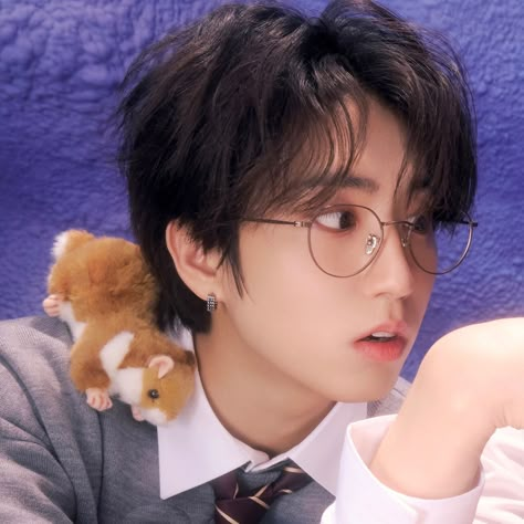 Han Quokka, Han Skz, Baby Squirrel, Magic School, Skz In Cute, Homeless Children, Kids Icon, Incheon, Ji Sung