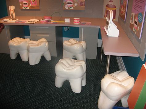 I'd love to visit to the National Museum of Dentistry! Dental Party, Tooth Party, Dentistry Office, Pediatric Dental Office, Dentist Office Design, Funny Dentist, Dental Offices, Dentist Clinic, Dental Office Design Interiors