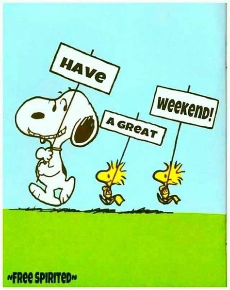 Wishing you all a great weekend! #LoveSnoopy <3 Snoopy Friday, Happy Weekend Images, Charlie Brown Quotes, Weekend Greetings, Weekend Images, Snoopy And Friends, Good Morning Snoopy, Snoopy Comics, Snoopy Cartoon