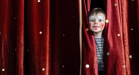 The Best NYC Holiday Shows For Every Age! – Curated Care Blog Theatre Games, Kids Talent, Nyc Holidays, Britain’s Got Talent, English Stories For Kids, Stage Curtains, Moral Stories For Kids, Drama Class, Drama Teacher